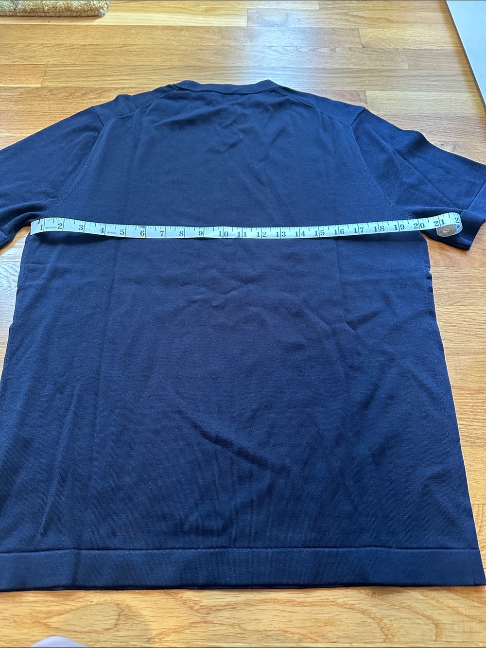 Suitsupply Navy Short-Sleeve Crew Knit sweater NWT size medium - Picture 7 of 9